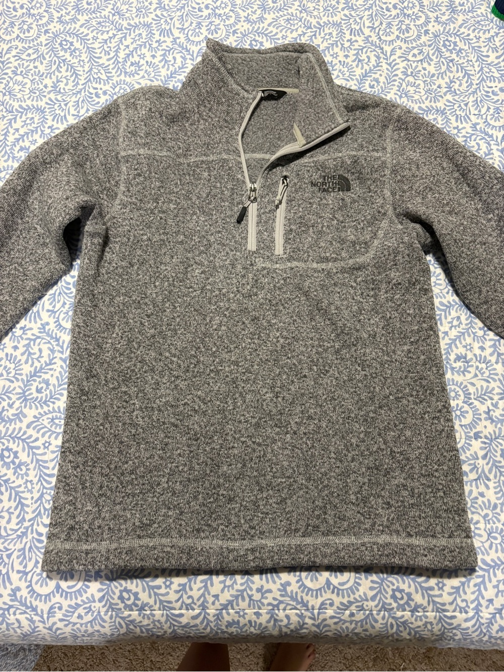 The North Face Men's Heather Gray Zip-Neck Fleece Pullover